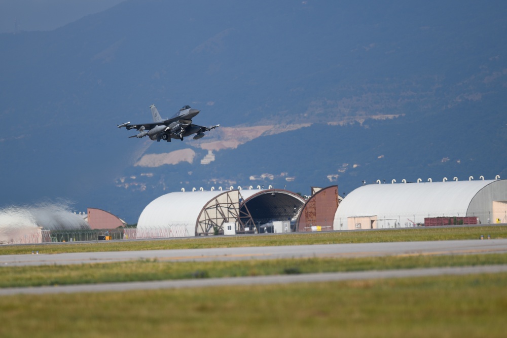 555th take off for Thracian Star 21