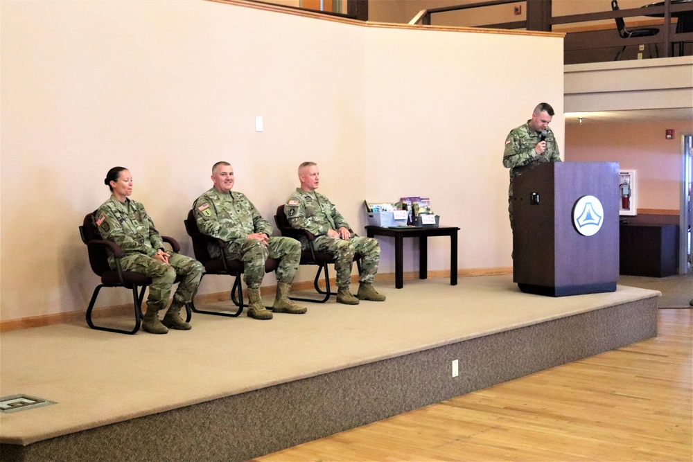 Fort McCoy Garrison welcomes new CSM during ceremony