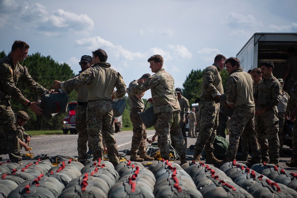 93d AGOW Airborne Training Operation