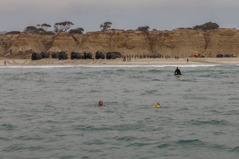 Hitting the Surf | 1st Bn., 5th Marines Conduct AAV Training