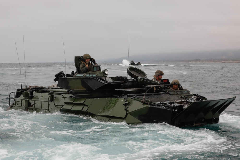 Hitting the Surf | 1st Bn., 5th Marines Conduct AAV Training