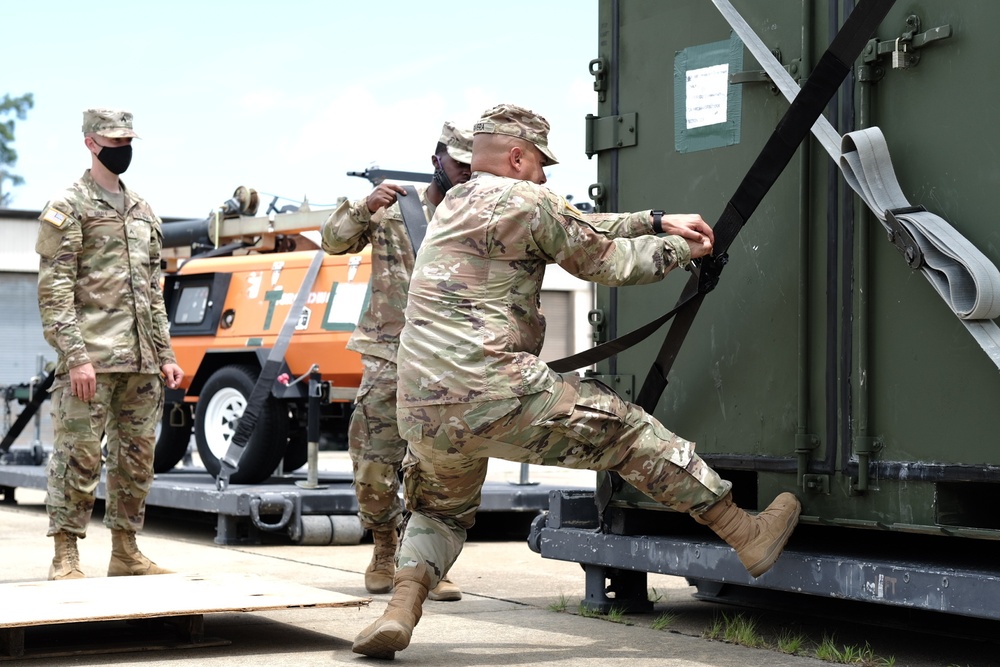 Cargo Specialists demonstrate extreme readiness during deployment readiness exercise