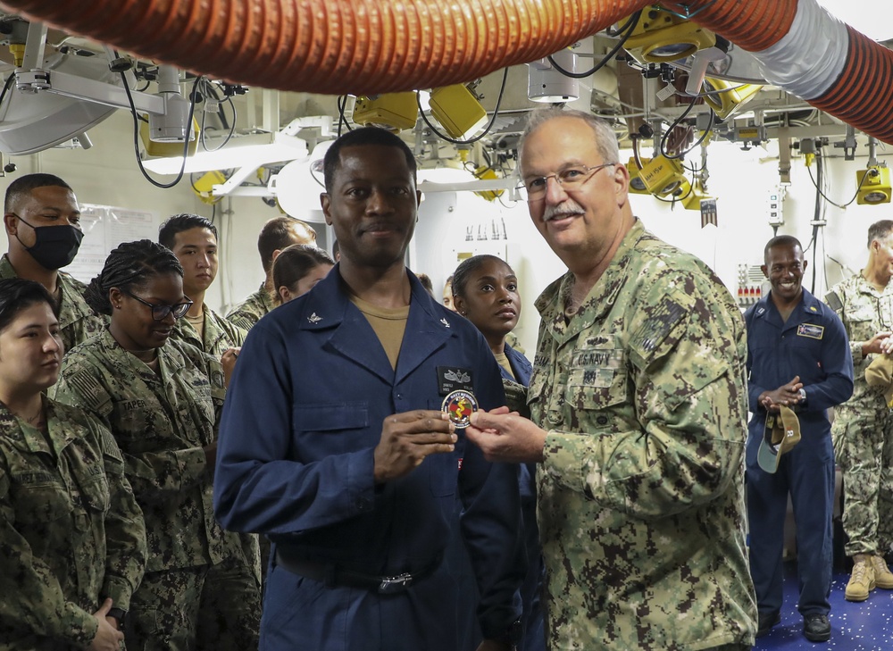 Navy Surgeon General Visits Makin Island