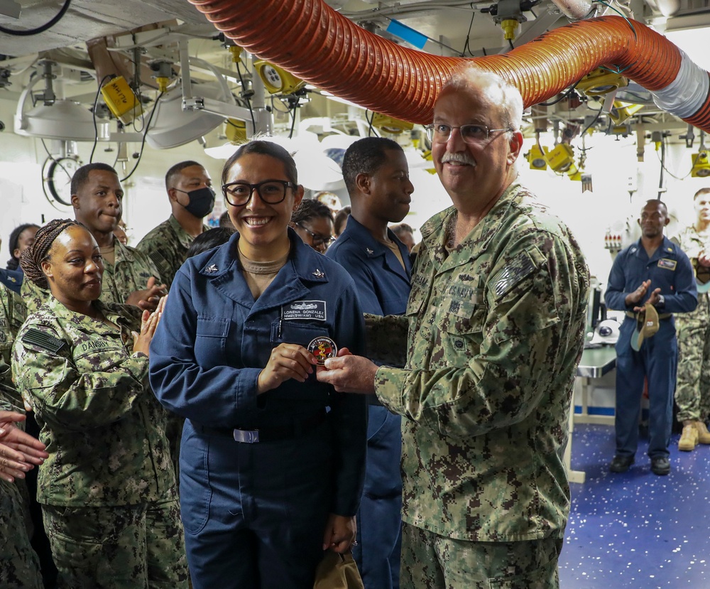 Navy Surgeon General Visits Makin Island