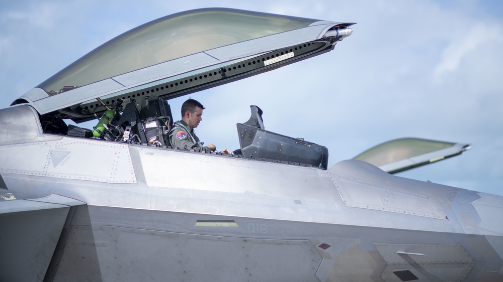 325th FW F-22 Raptors TDY in Key West