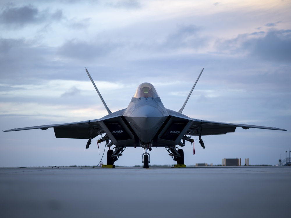 325th FW F-22 Raptors TDY in Key West