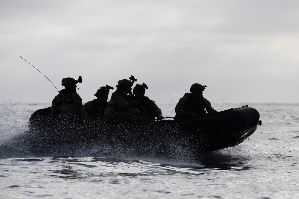 1st Reconnaissance Battalion Boat Raid