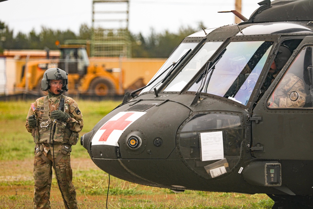 1-52 Soldiers fly Black Hawks in support of Exercise Forager 21