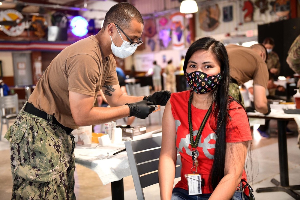 Camp Lemonnier Gives Contract Employees COVID Vaccines