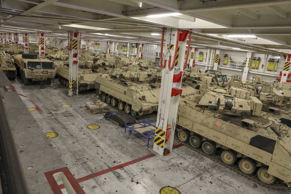 1-1 ID arrives in Klaipeda, Lithuania for Atlantic Resolve