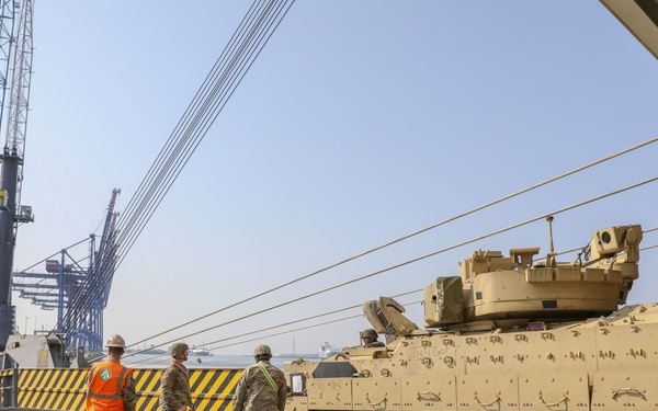 1-1 ID arrives in Klaipeda, Lithuania for Atlantic Resolve