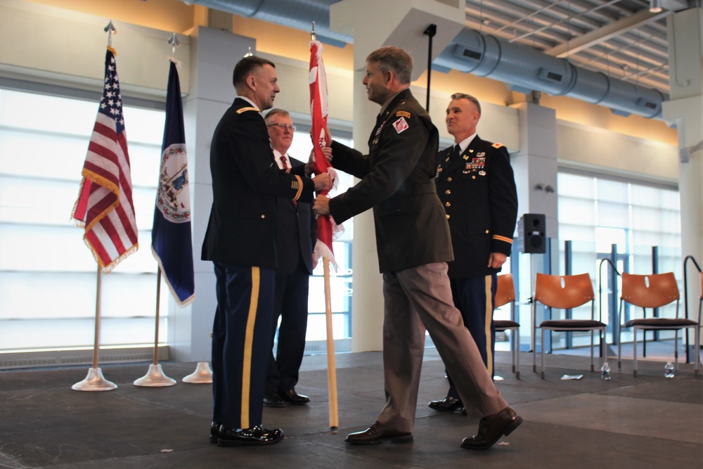 Norfolk District’s change of command sees 60th commander take helm