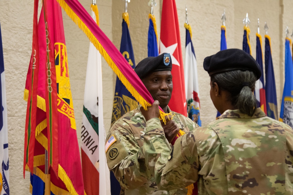 First Army Leaders Join Rock Island Arsenal's JMTC Leadership for their Change of Command Ceremony