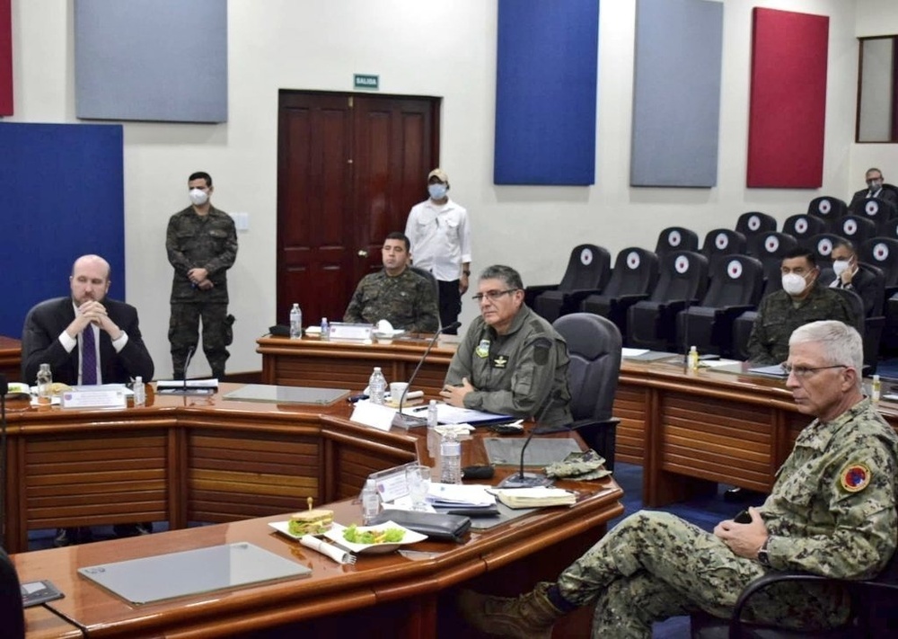 SOUTHCOM Commander Visits Guatemala, Meets with President, Military Leaders