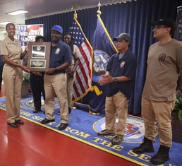For the Second Time, USNS Comfort Receives David M. Cook Award for Food Service Excellence