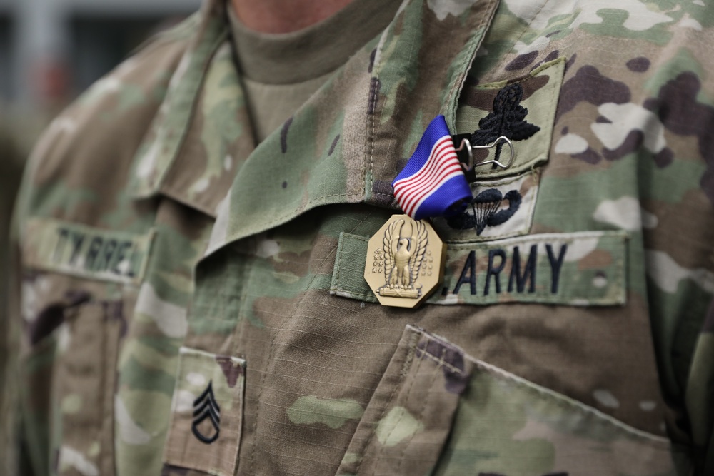 Green Beret Awarded Soldier's Medal for Heroism