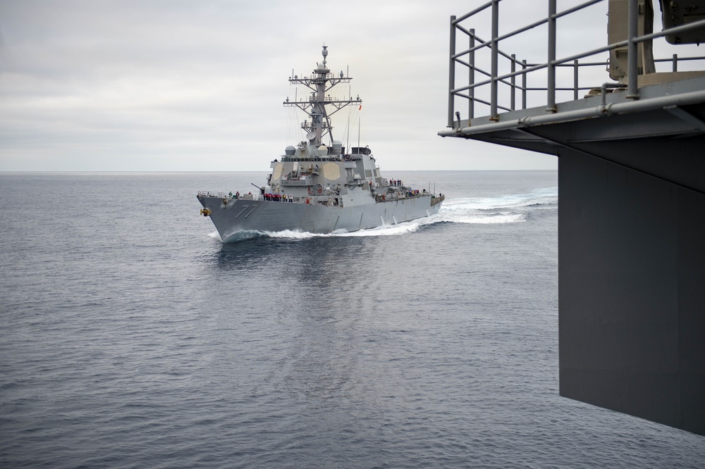 USS Carl Vinson (CVN 70) Conducts Replenishment At Sea
