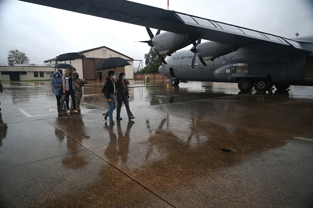 CSAF's spouse meets with Ramstein Airmen and families