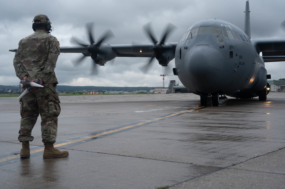 435th CRG aces multi-capable concepts with dispersal exercise