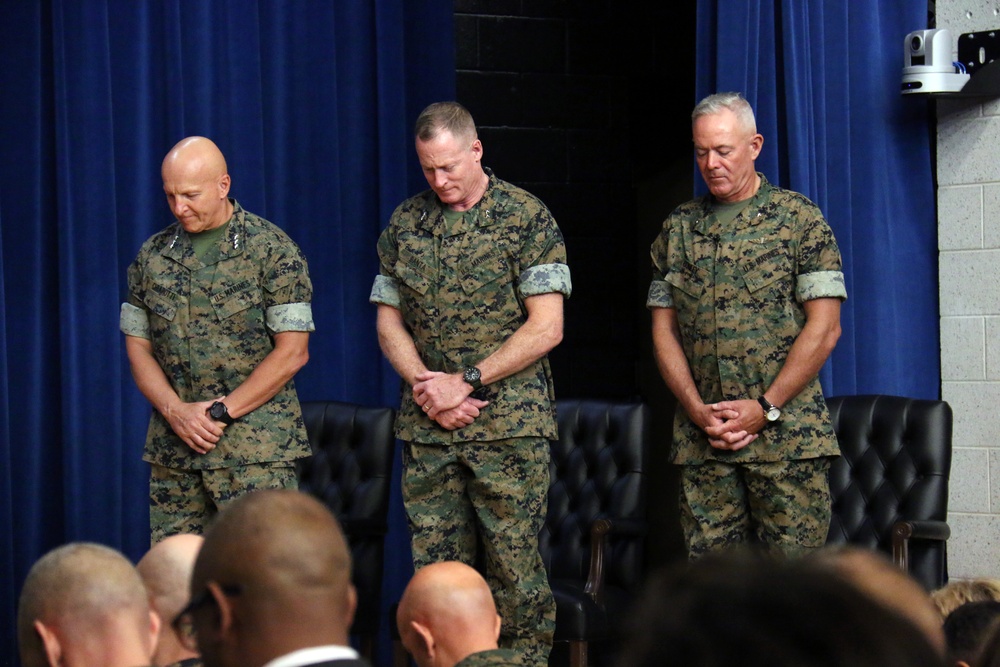 Marine Corps Installations Command (MCICOM) Change of Command