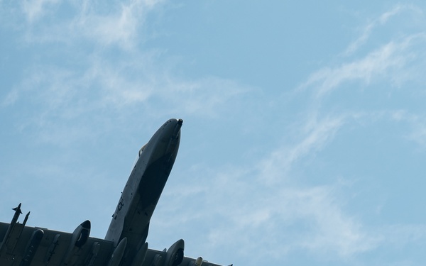 GIDE 3/ADE 5: Warthogs soar over Michigan
