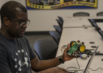 SparkED, Innovative Mindset Fuel Problem Solving Techniques through Robotics