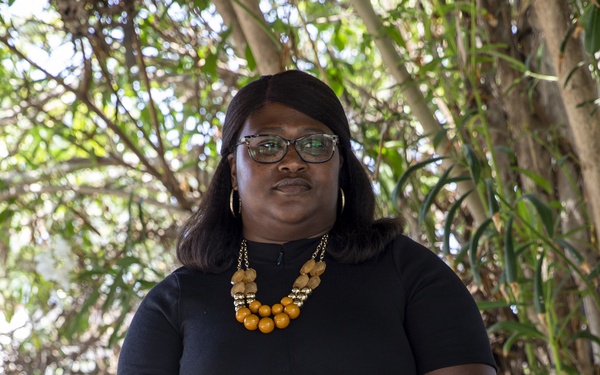 Pendleton civilian awarded APC of the year