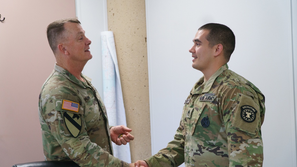 General Paul E. Funk II visits Fort Hood