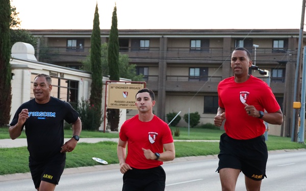 36th Engineer Brigade conducts physical training with the FORSCOM Command team