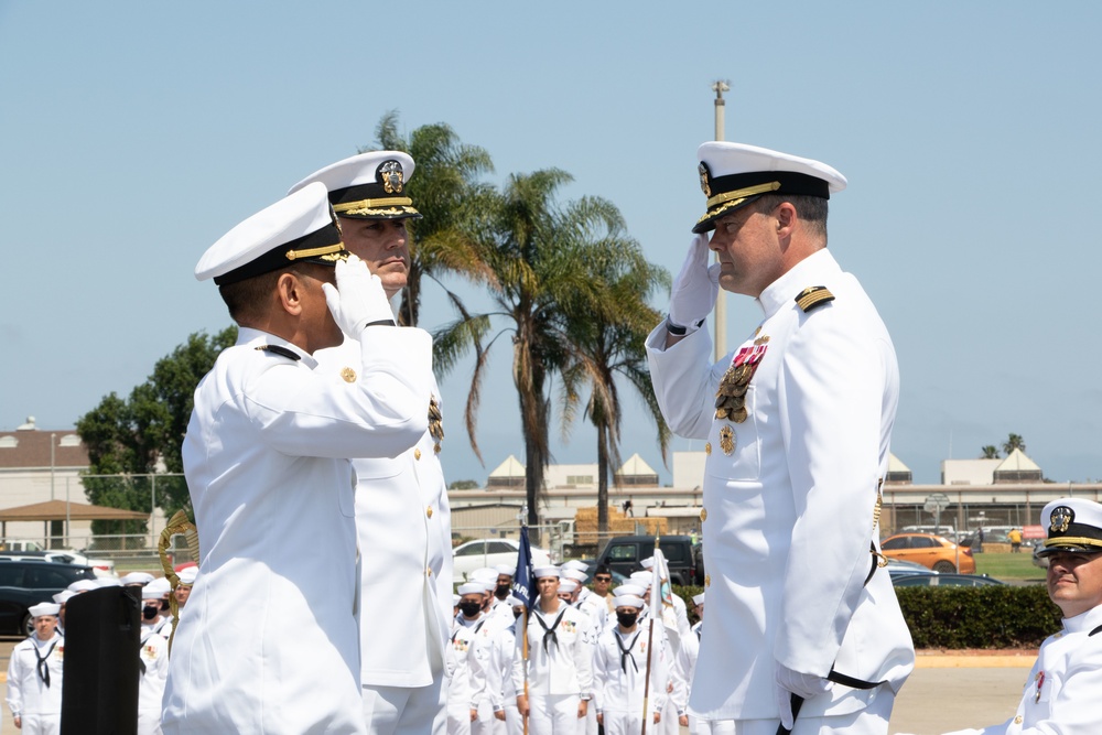 ACB 1 Holds Change of Command