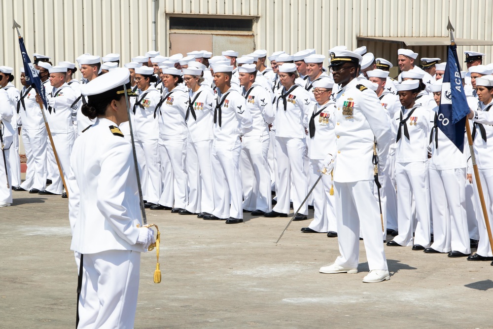 ACB 1 Holds Change of Command