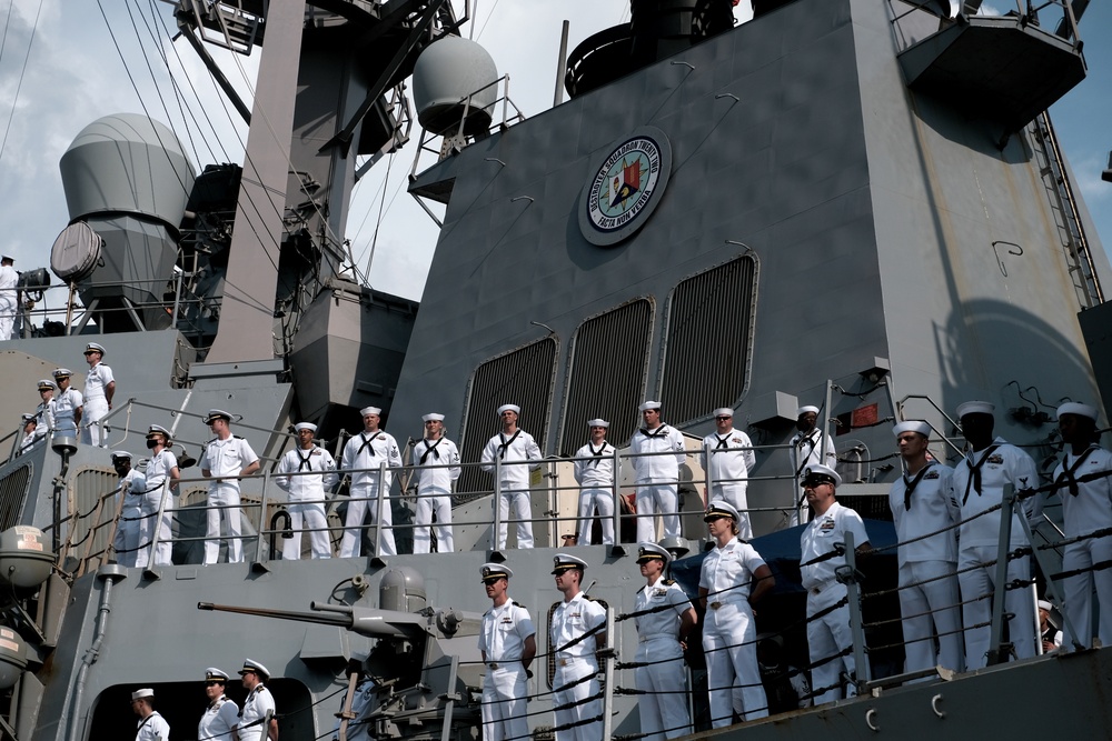 USS Laboon Returns to Naval Station Norfolk