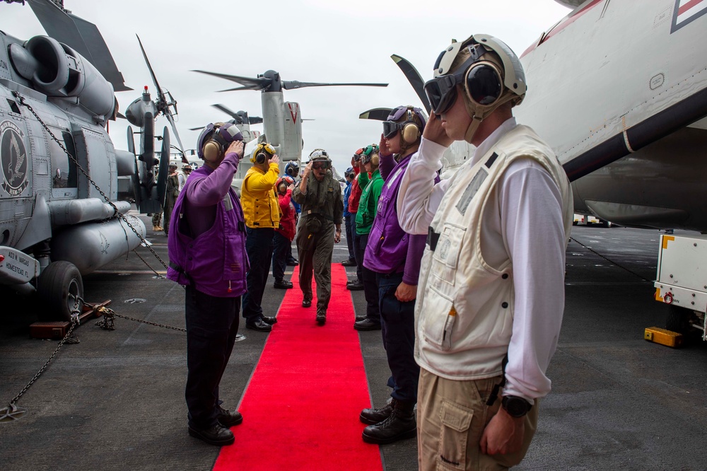 Vice Admiral Koehler Visits USS Carl Vinson (CVN 70)