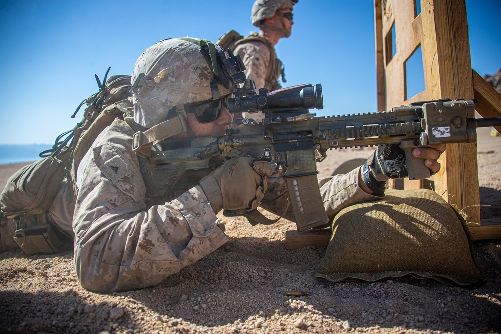 2/1 Conducts Stress Shoot Range