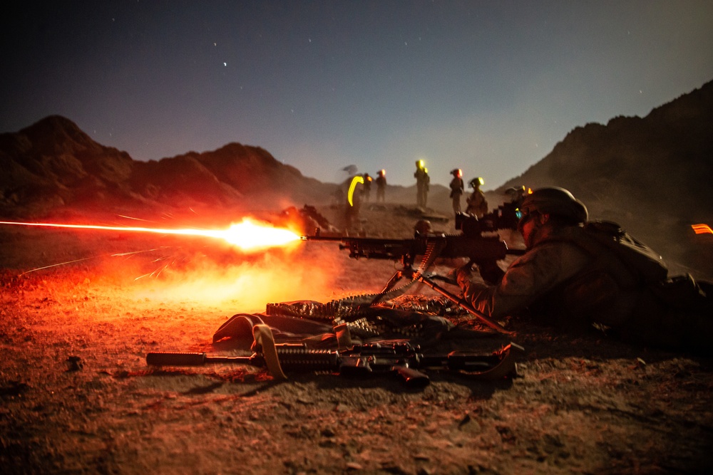 2/1 Conducts 240B Live Fire and Maneuver Range