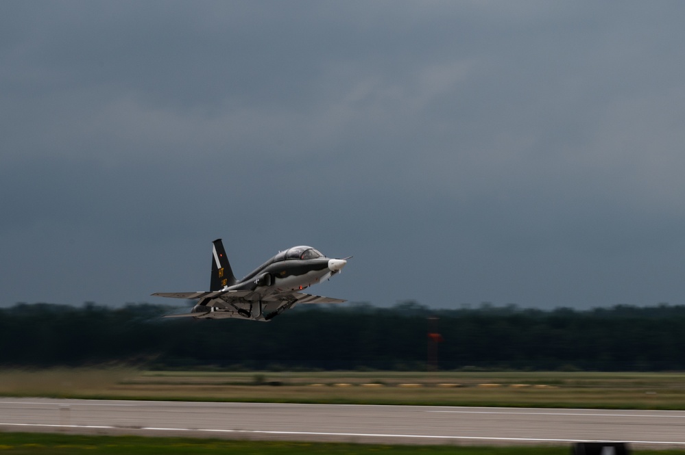 GIDE 3/ADE 5: planes take flight from Alpena Combat Readiness Training Center