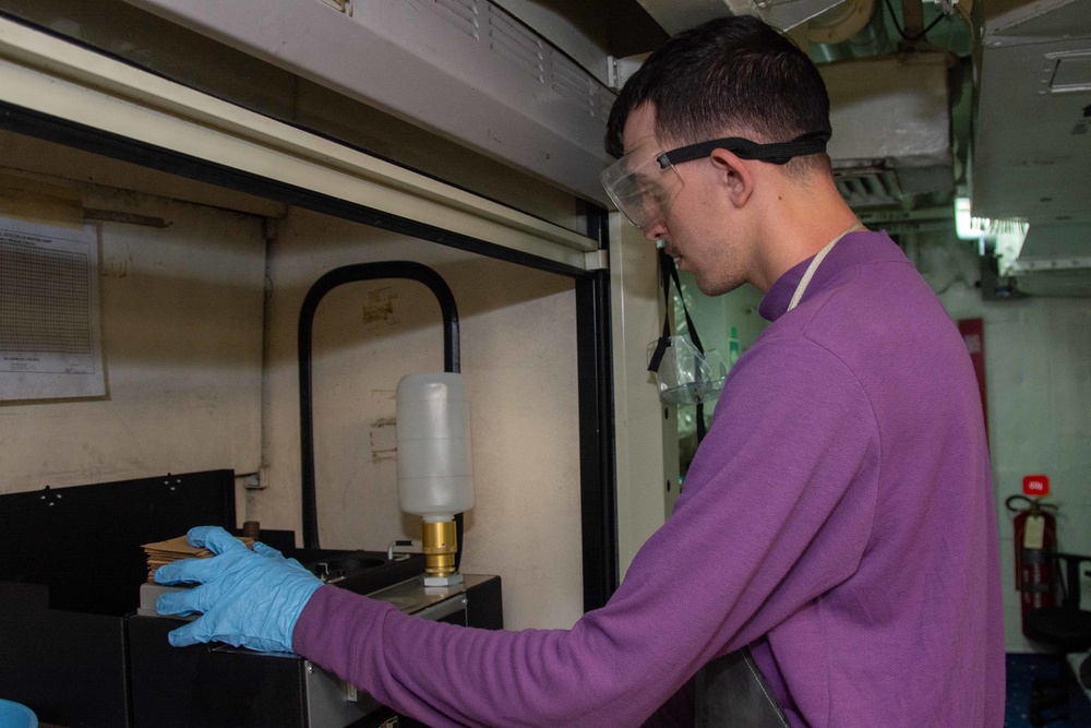 USS Ronald Reagan (CVN 76) Fuel Sampling