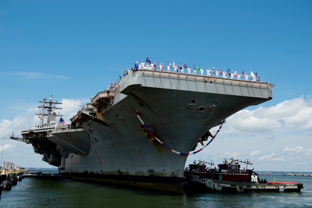 USS Dwight D. Eisenhower Returns to Homeport After 6-Month Deployment to 5th and 6th Fleet