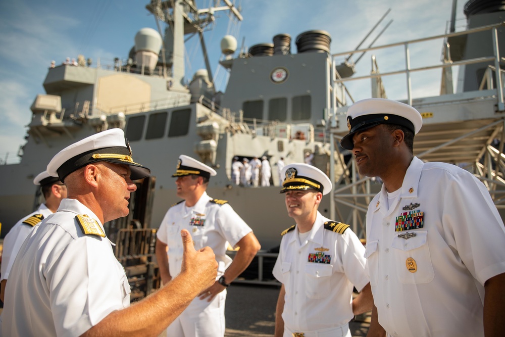 COMSUBGRU 10 Visits USS Donald Cook's Homeport Shift