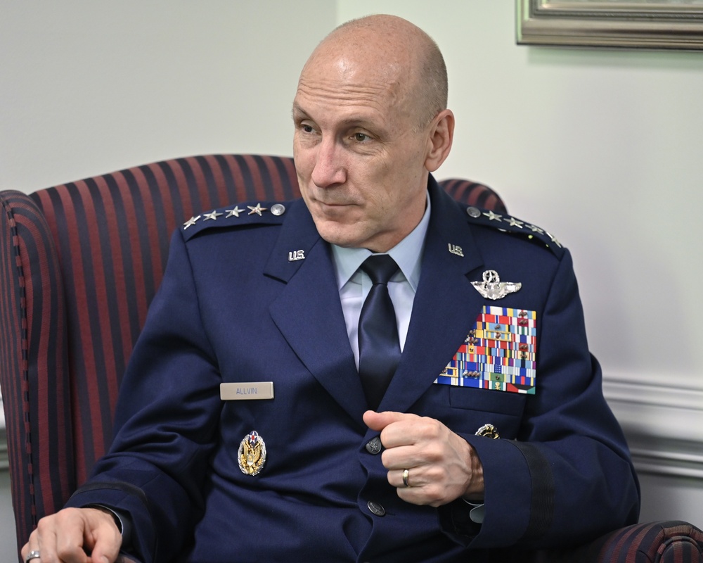 VCSAF Gen. Allvin meets Romanian Chief of Defense