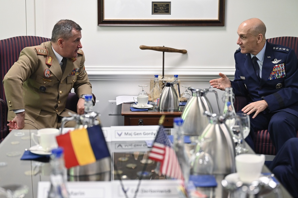 VCSAF Gen. Allvin meets Romanian Chief of Defense