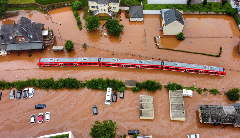 Flood train