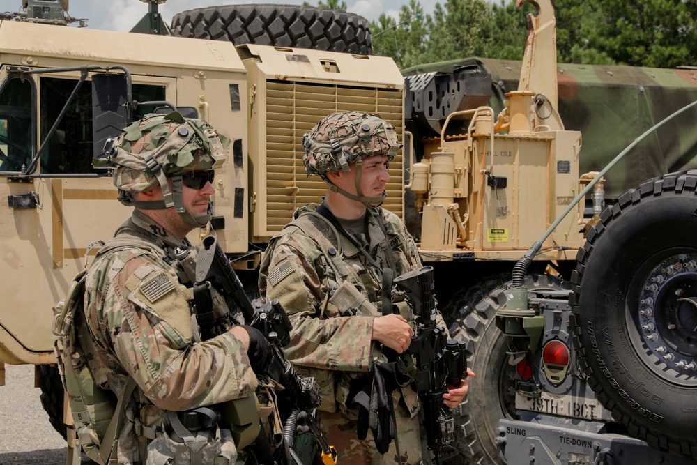 Arkansas Soldiers make final preparations for the box
