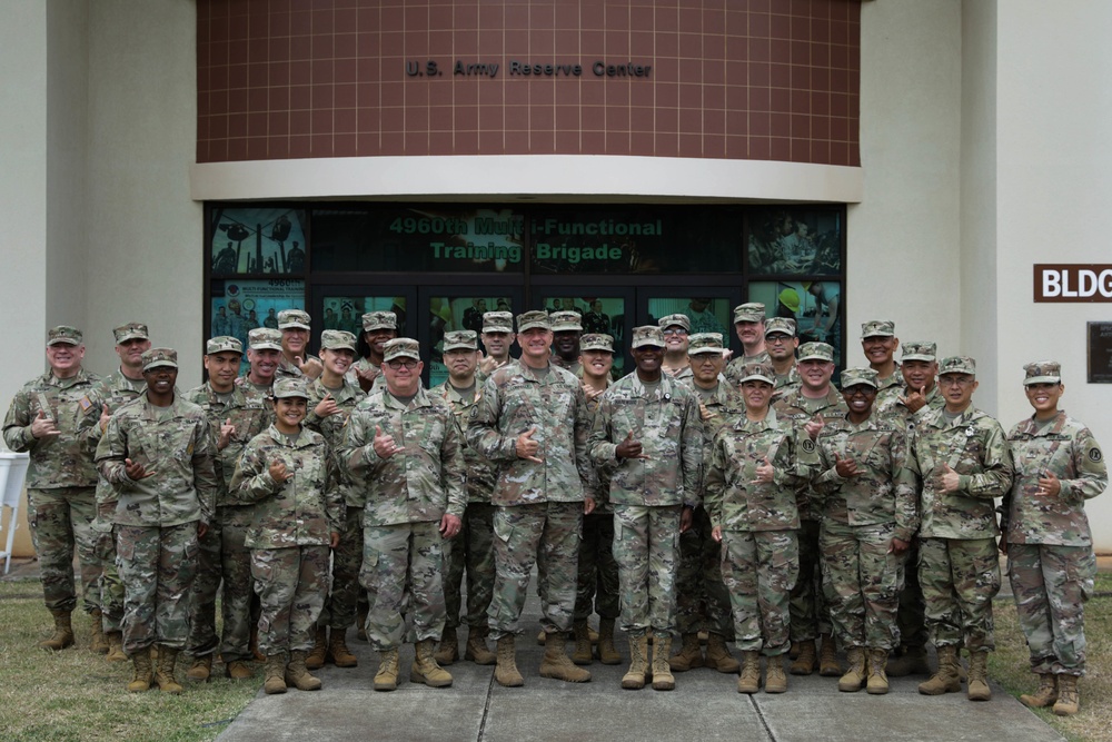 U.S. Army Reserve Deputy Chief of Chaplains Visits 9th MSC UMT (Image 10 of 11)