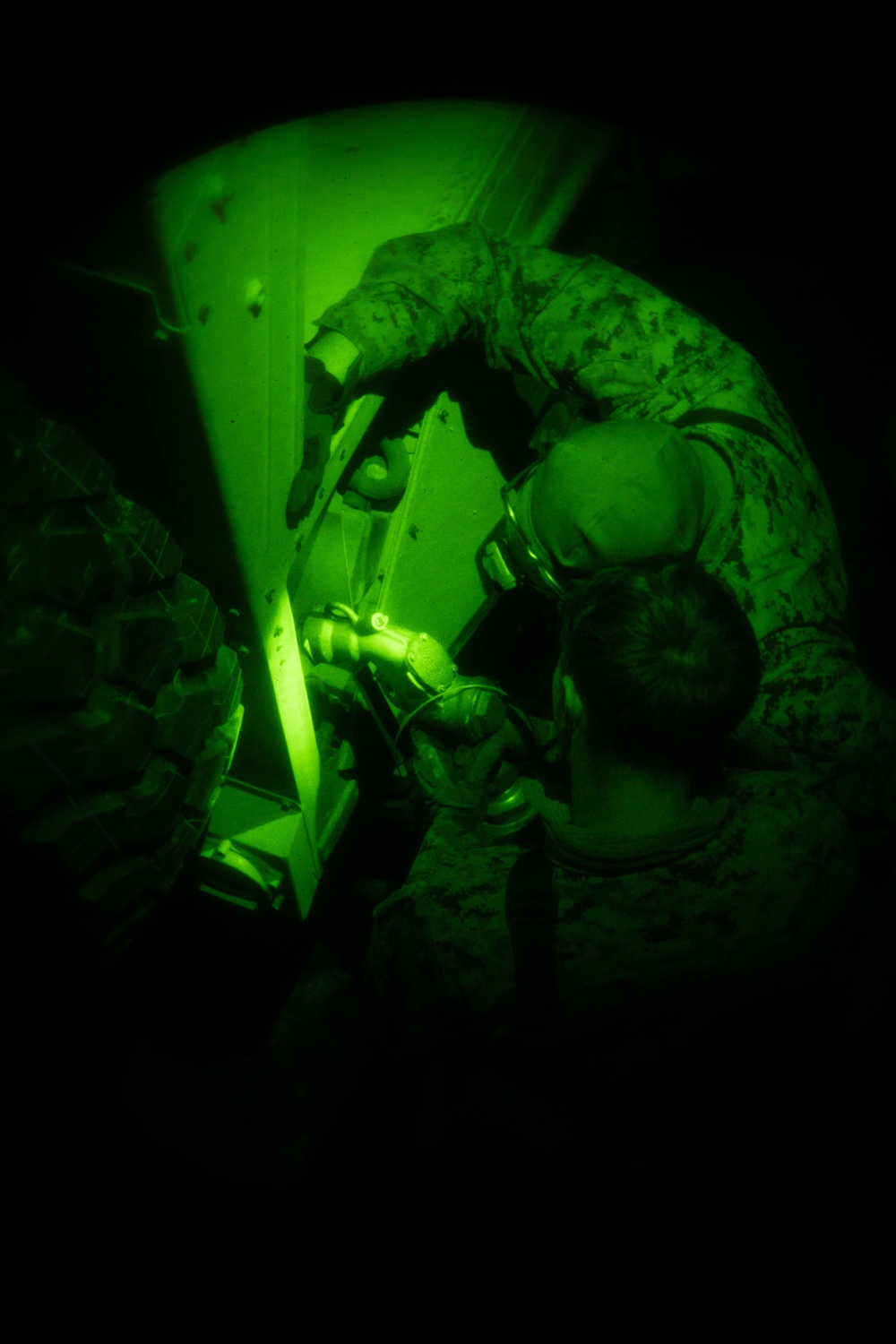 Talisman Sabre 21 | Marines with 3D Transportation Battalion conduct night refueling operations