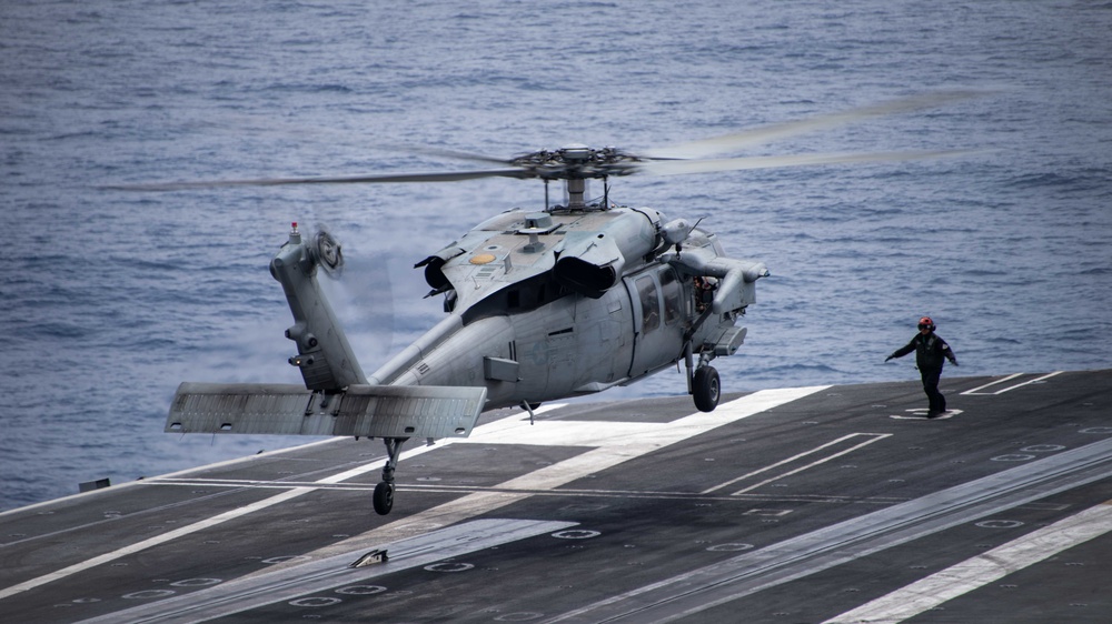 USS Carl Vinson (CVN 70) Conducts Flight Operations