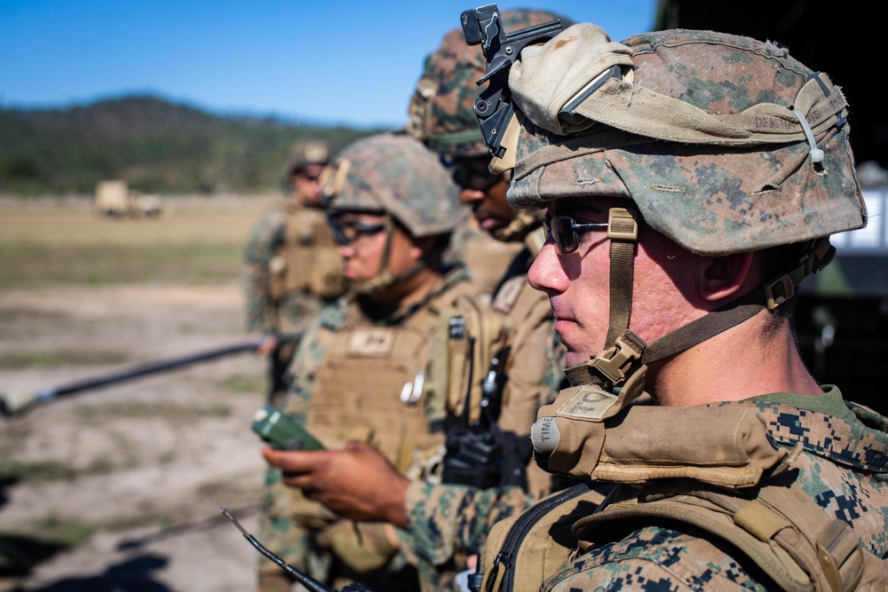 DVIDS - Images - Marines with Golf Battery perform placement drills ...