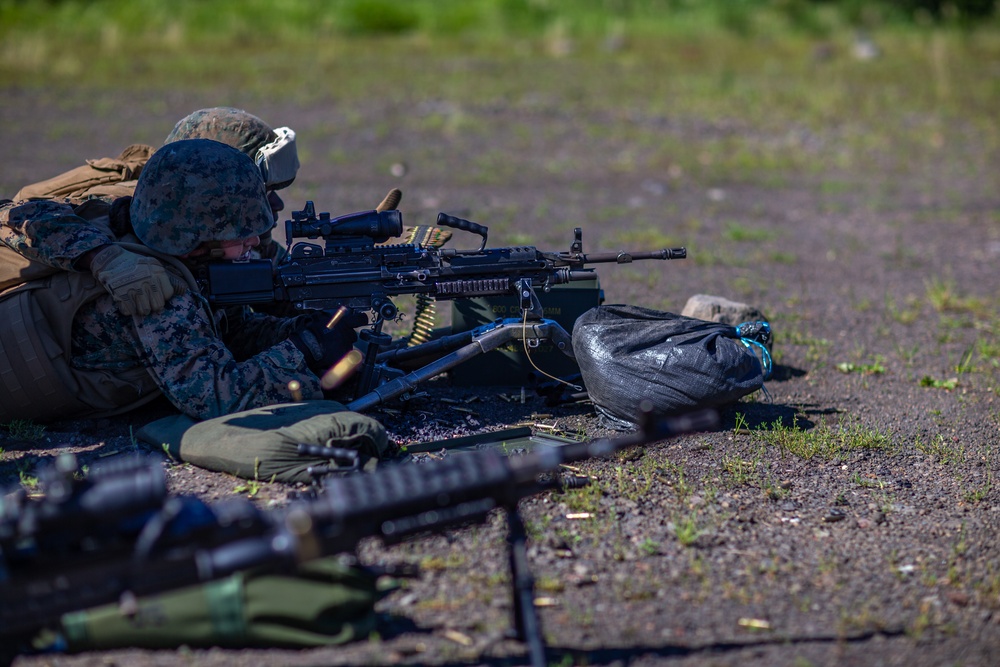 MWSS-171 Conducts a Machine Gun Range during Eagle Wrath 21