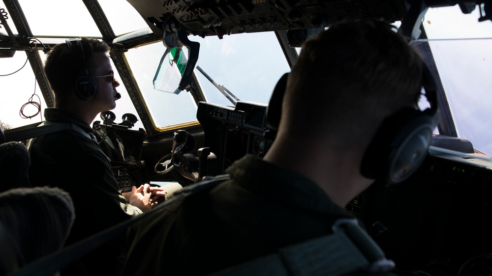 Talisman Sabre 21: U.S. Marines with VMGR-152 conduct Aerial Refueling with F-35B