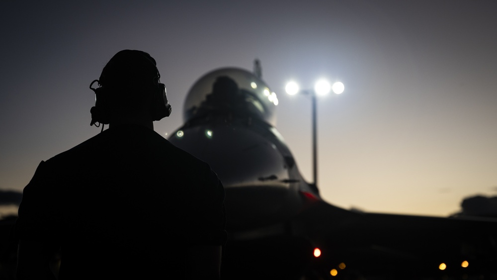 F-16 Night Ops During Relampago VI